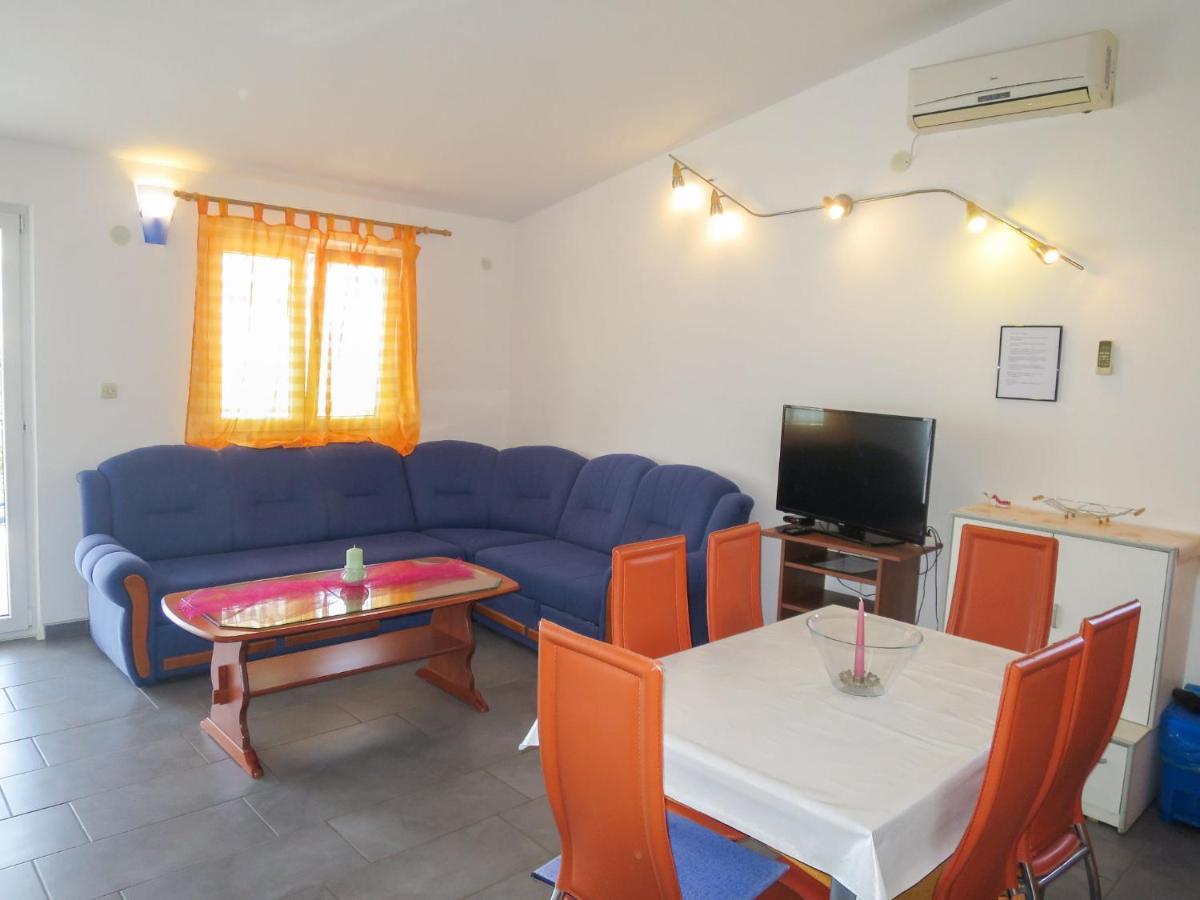 Apartment Ivanka 2 By Interhome Jasenice  Kültér fotó