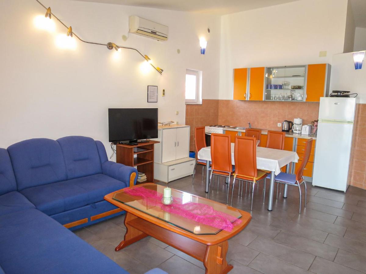 Apartment Ivanka 2 By Interhome Jasenice  Kültér fotó